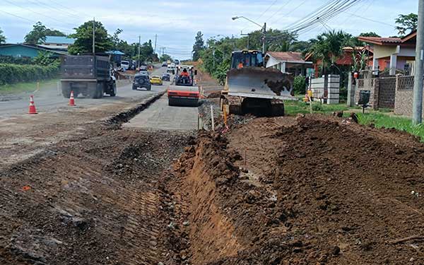 Avanzan en 62 % los trabajos de ampliación a cuatro carriles en Santiago