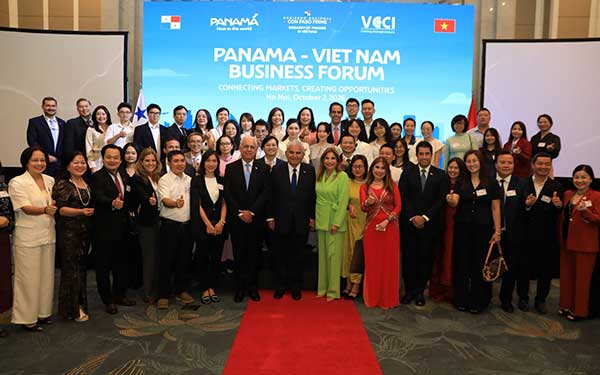 Foro empresarial de Panamá atrae a las 95 principales empresas de Vietnam: Mulino abre las puertas a fuertes inversiones