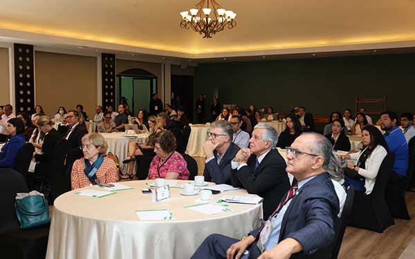 INDICASAT-AIP reúne a científicos nacionales e internacionales para explorar soluciones en salud y agricultura a partir de la biodiversidad