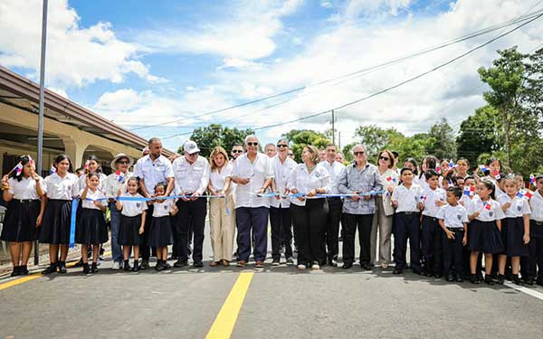 Mulino entrega obra vial Caldera - Alto Boquete para fortalecer movilidad y la economía del sector