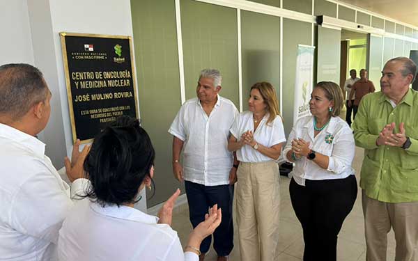 Mulino inaugura Centro Oncológico en Bugaba, en beneficio de 600 mil personas de la región occidental de país