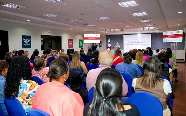 Panamá adopta plan nacional para poner en marcha el Sistema de Garantías y Protección Integral de los Derechos de la Niñez y Adolescencia