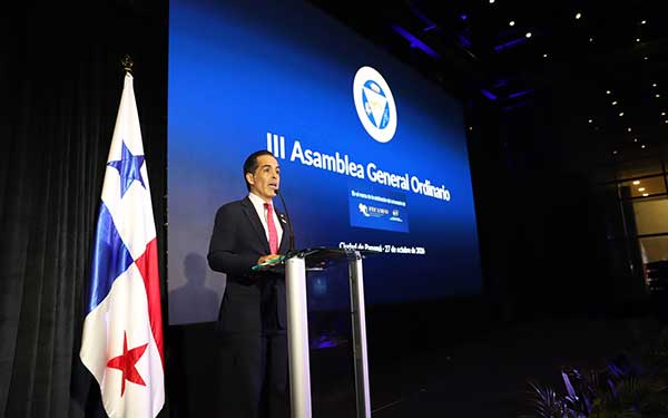 Presidente de la Cámara de Comercio presenta avances de gestión y fija posiciones sobre desafíos nacionales