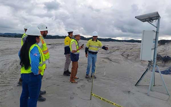Supervisan instalaciones y pasivos mineros tras terremoto